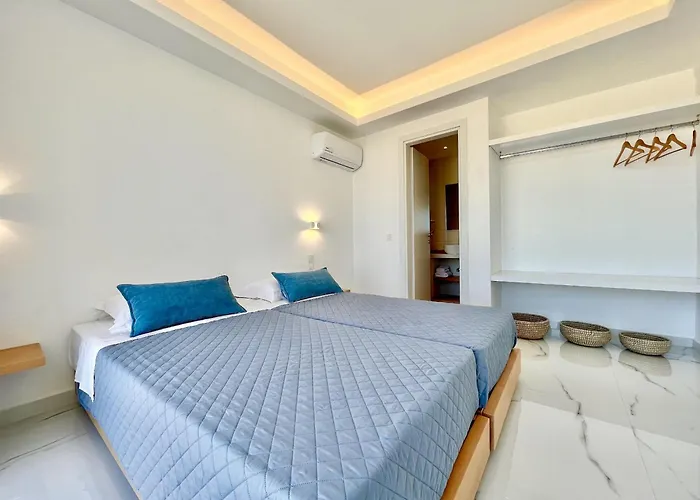 Danune Luxury Beachfront With Private Pool By Dadovillas Villa Astrakeri