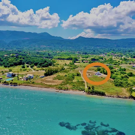 Danune Luxury Beachfront With Private Pool By Dadovillas *