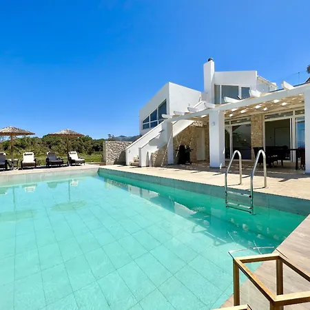 Danune Luxury Beachfront With Private Pool By Dadovillas