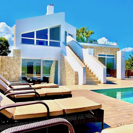 Villa Danune Luxury Beachfront With Private Pool By Dadovillas *